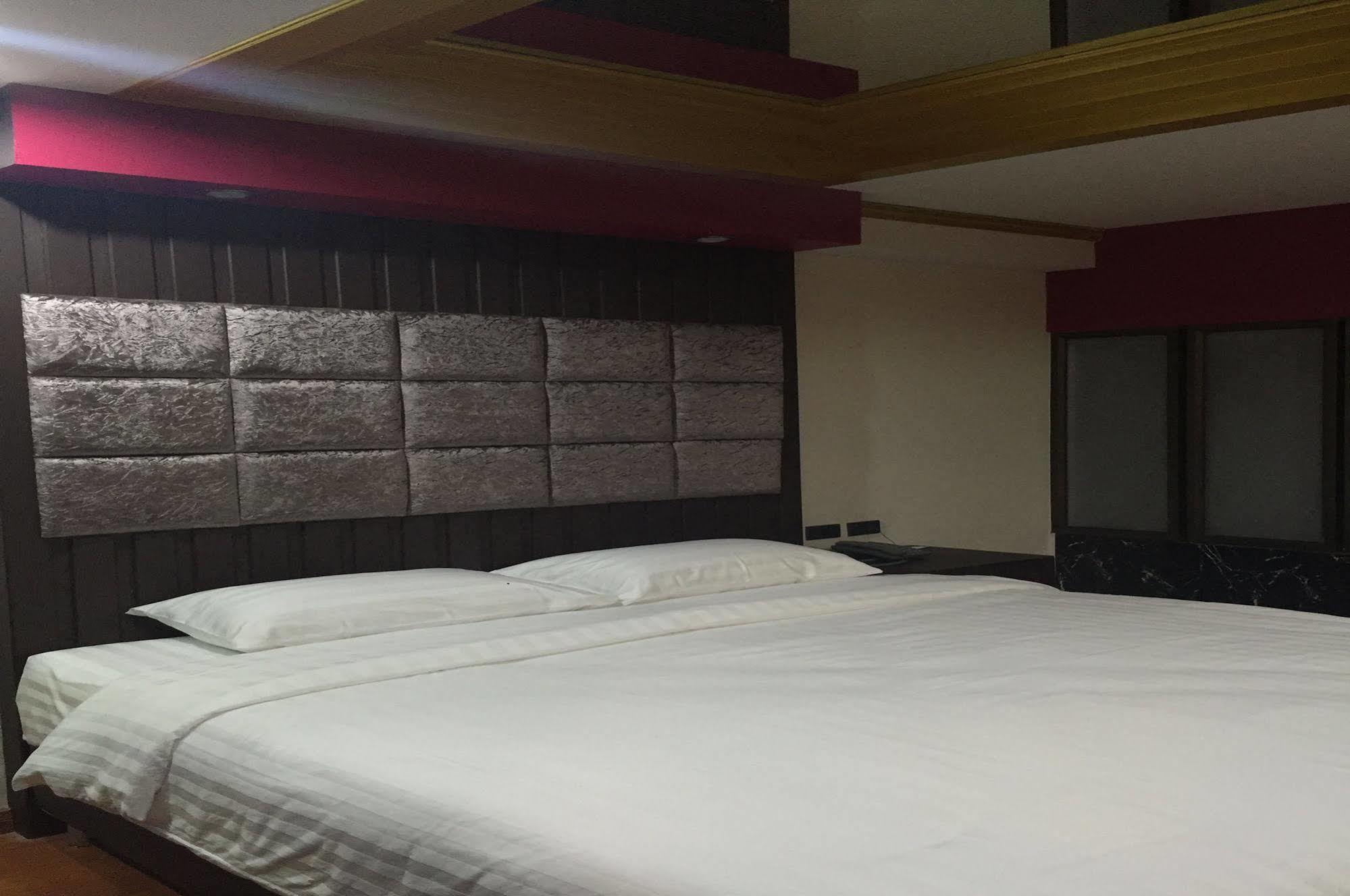 Grand Pink Hotel Hatyai Hat Yai Eksteriør bilde